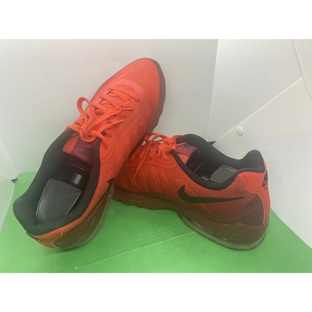 Nike Air Max Invigor Print Red Wine Low Top Running Shoe Sneaker 749688-603 11.5